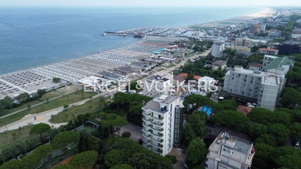 appartamento in vendita a Cervia in zona Milano Marittima