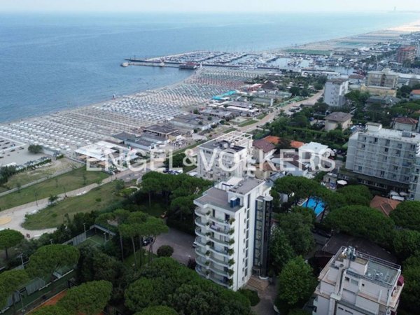 appartamento in vendita a Cervia in zona Milano Marittima
