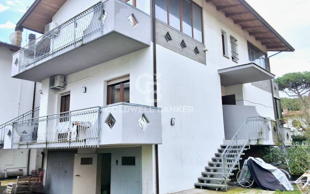 casa indipendente in vendita a Cervia