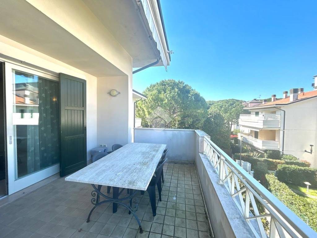 appartamento in vendita a Cervia in zona Milano Marittima