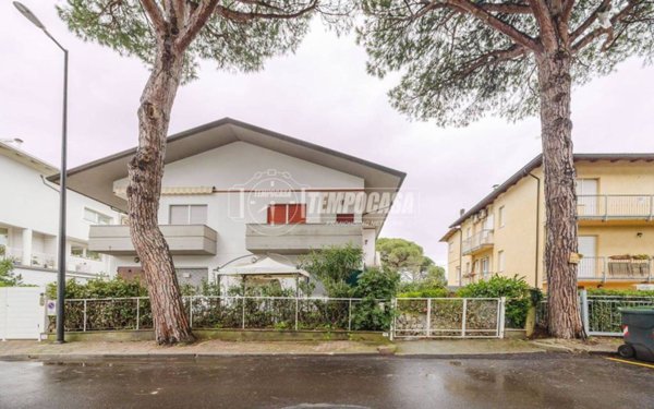 appartamento in vendita a Cervia in zona Milano Marittima