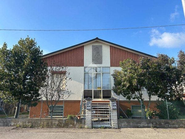 casa indipendente in vendita a Cervia in zona Villa Inferno