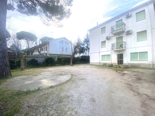 appartamento in vendita a Cervia in zona Milano Marittima