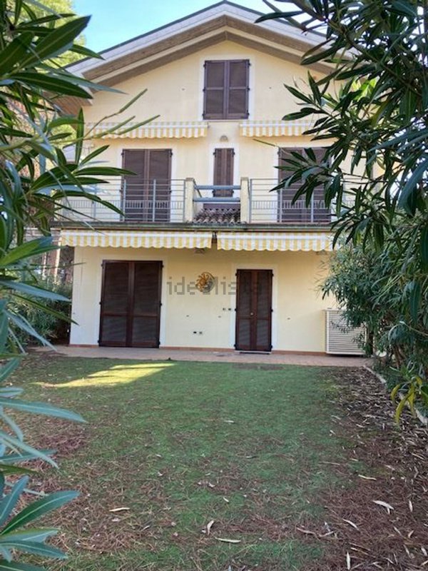 casa indipendente in vendita a Cervia in zona Milano Marittima