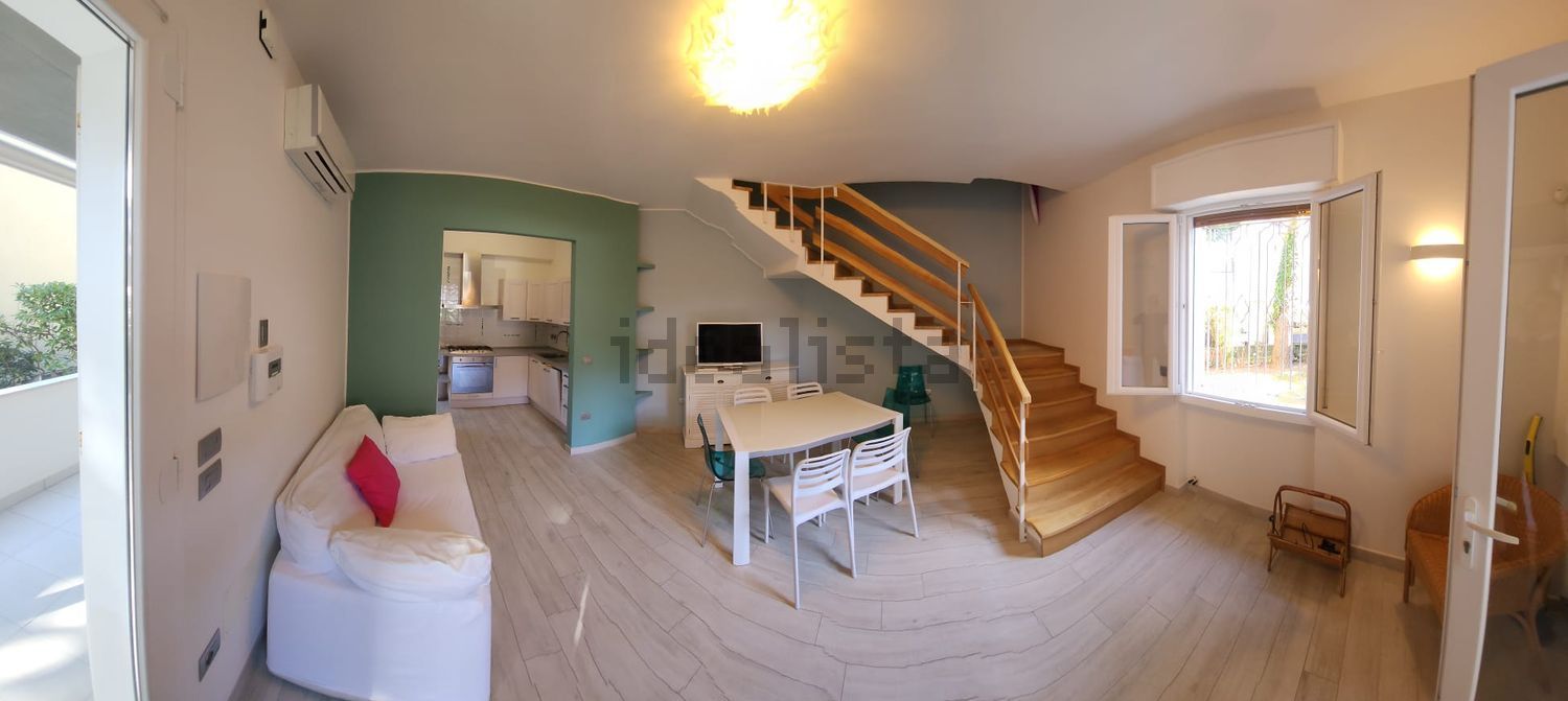 casa indipendente in vendita a Cervia in zona Pinarella