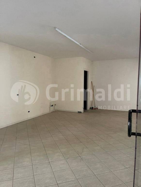 negozio in vendita a Cervia in zona Milano Marittima