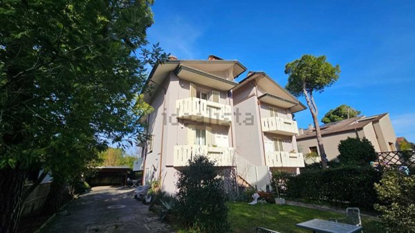 appartamento in vendita a Cervia in zona Milano Marittima