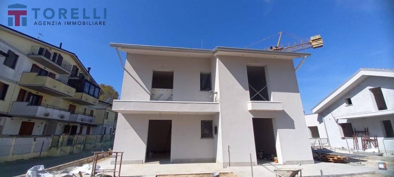 casa indipendente in vendita a Cervia