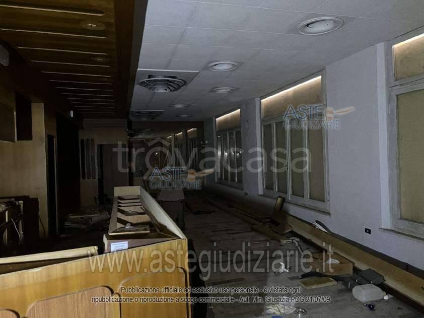 negozio in vendita a Cervia in zona Milano Marittima