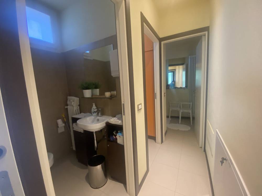intera palazzina in vendita a Cervia