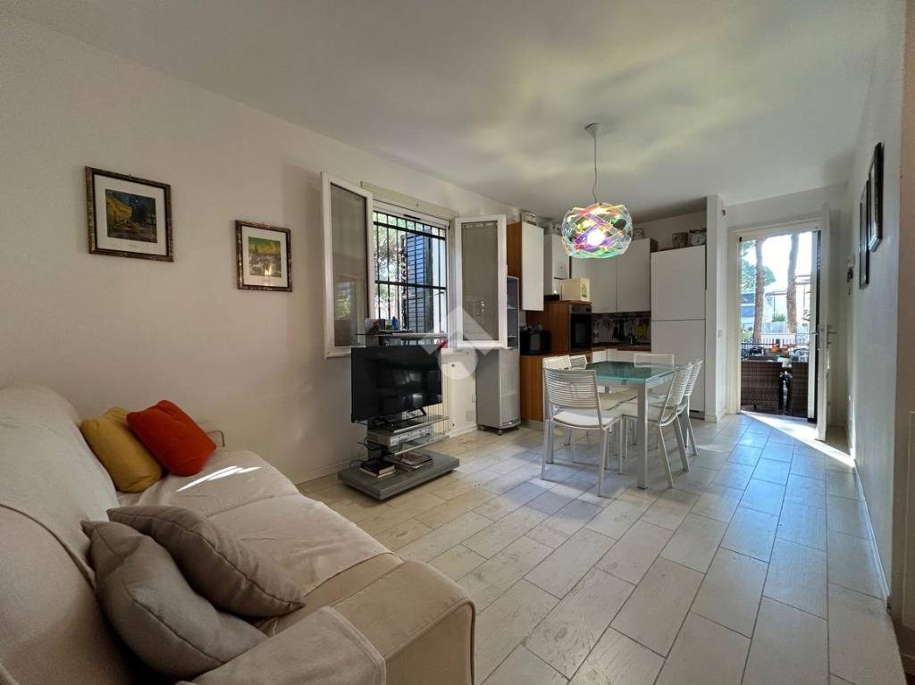 casa indipendente in vendita a Cervia in zona Milano Marittima