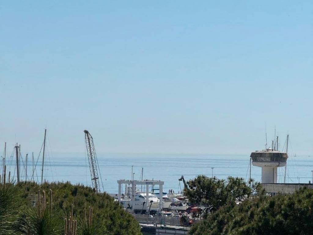 appartamento in vendita a Cervia in zona Milano Marittima