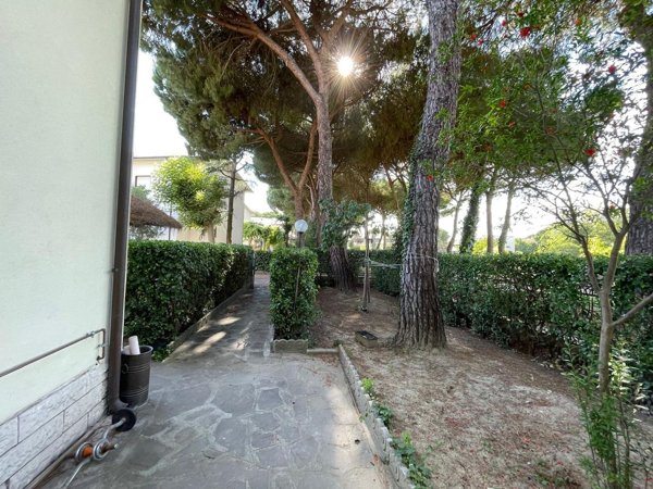 casa indipendente in vendita a Cervia in zona Pinarella