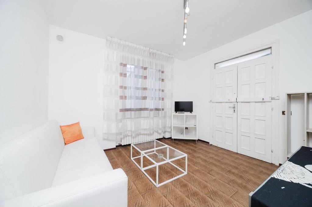 casa indipendente in vendita a Cervia