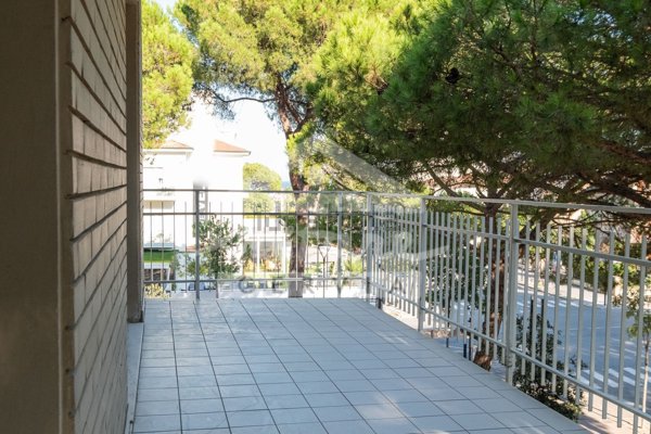 appartamento in vendita a Cervia in zona Milano Marittima