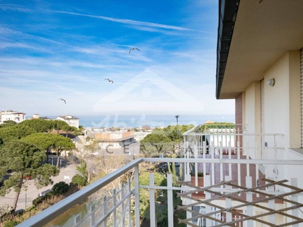 appartamento in vendita a Cervia in zona Milano Marittima