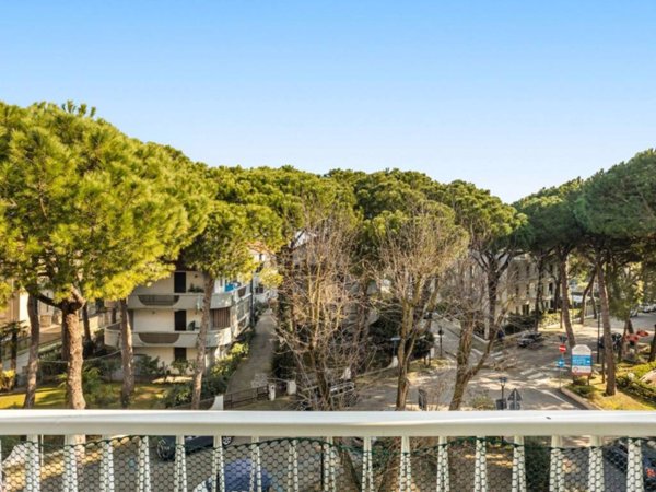 appartamento in vendita a Cervia in zona Milano Marittima