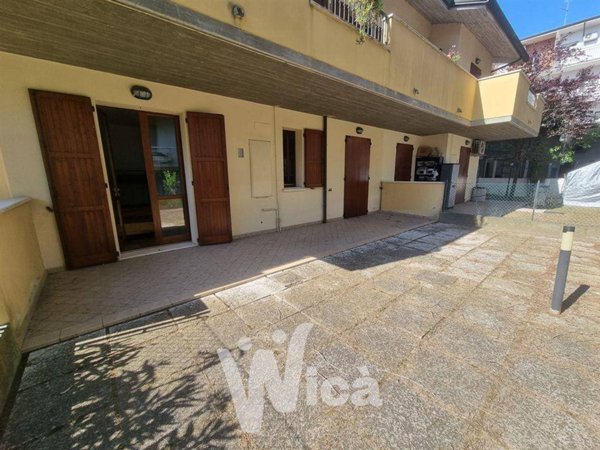 appartamento in vendita a Cervia in zona Pinarella