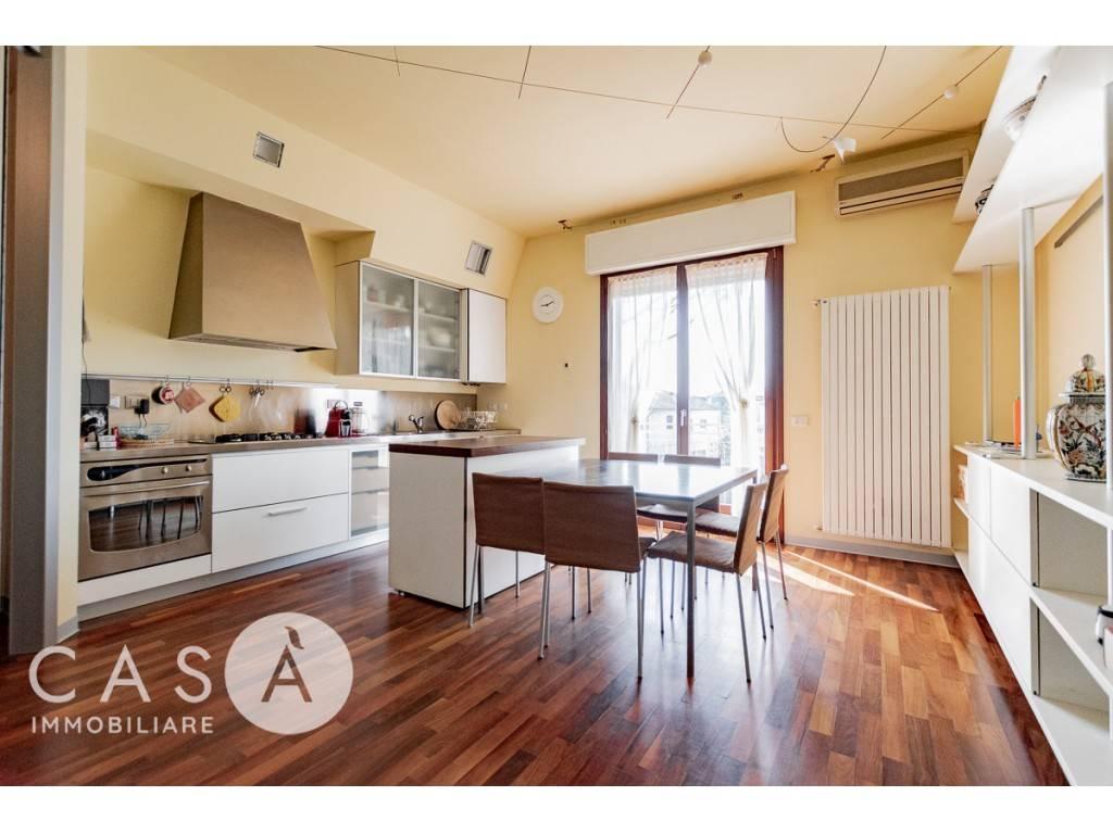 appartamento in vendita a Cervia in zona Milano Marittima