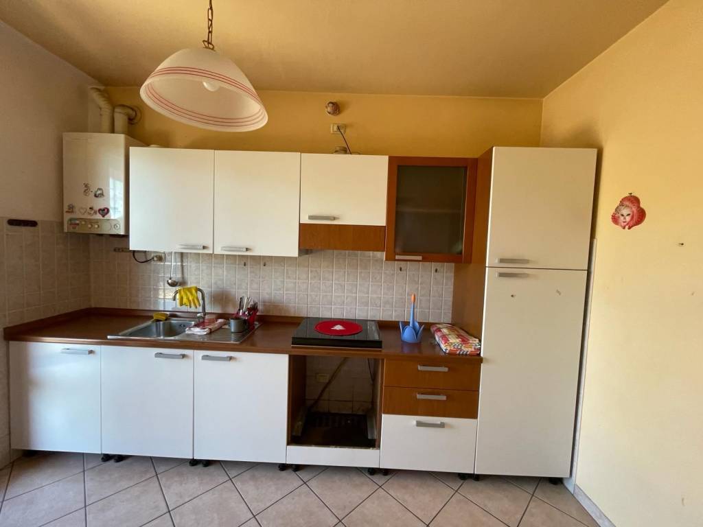 appartamento in vendita a Cervia in zona Pinarella