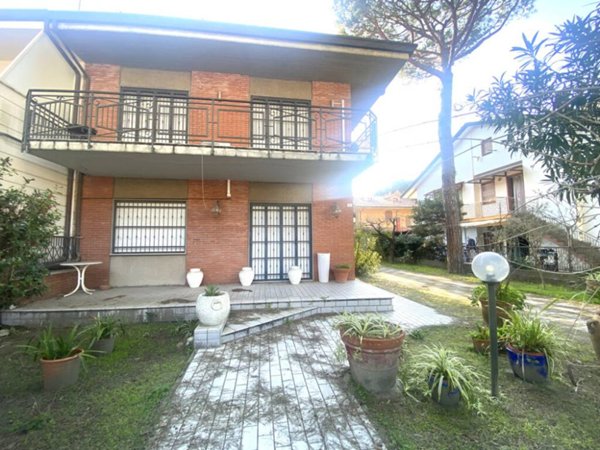 casa indipendente in vendita a Cervia in zona Milano Marittima