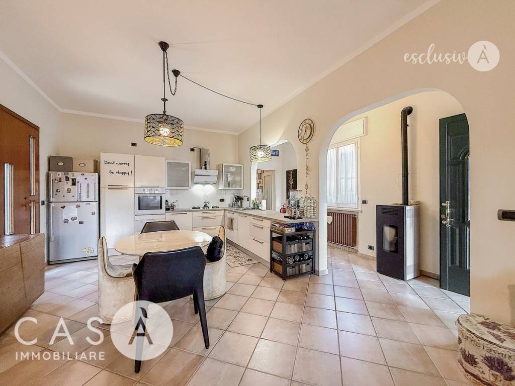 casa indipendente in vendita a Cervia in zona Pinarella