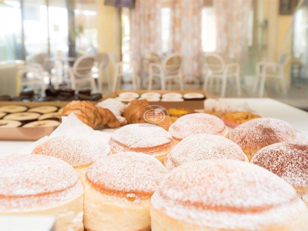 negozio in vendita a Cervia