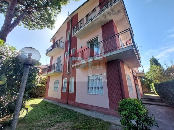 appartamento in vendita a Cervia in zona Milano Marittima