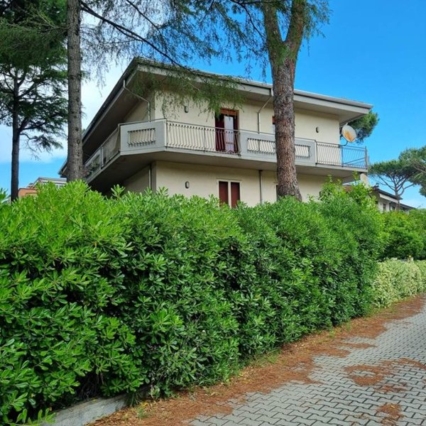 appartamento in vendita a Cervia in zona Milano Marittima