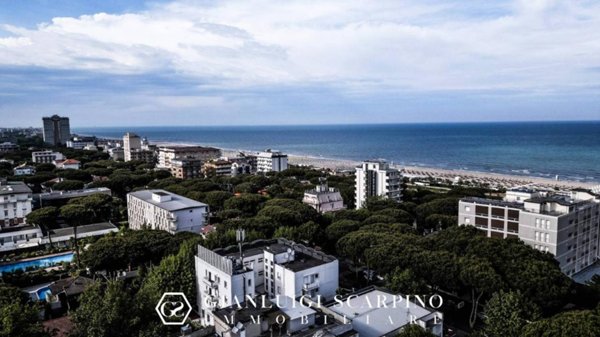 appartamento in vendita a Cervia in zona Milano Marittima