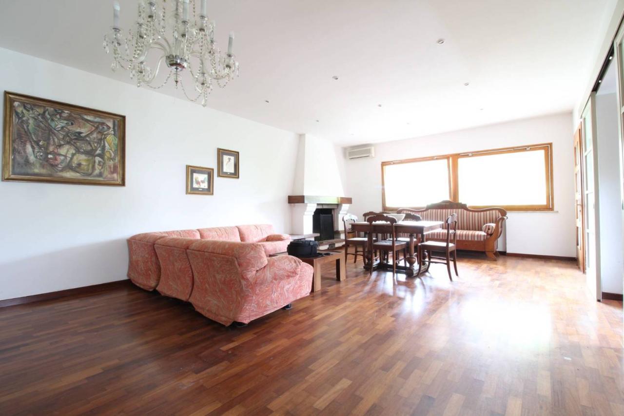 casa indipendente in vendita a Cervia in zona Milano Marittima