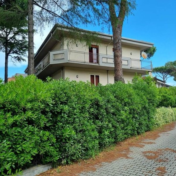 appartamento in vendita a Cervia in zona Milano Marittima