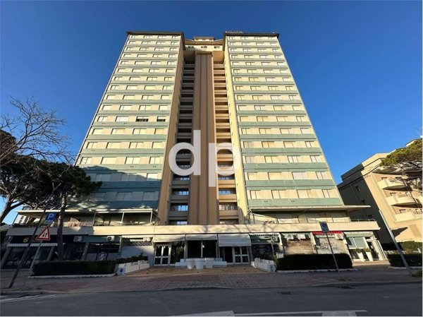 appartamento in vendita a Cervia in zona Milano Marittima