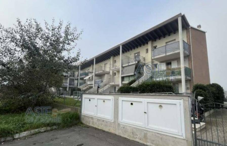 appartamento in vendita a Cervia in zona Cannuzzo