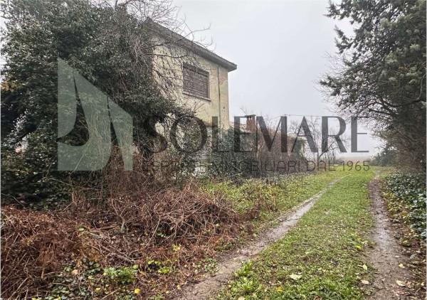 casa indipendente in vendita a Cervia in zona Pisignano