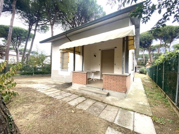 casa indipendente in vendita a Cervia