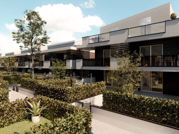 casa indipendente in vendita a Cervia in zona Pinarella