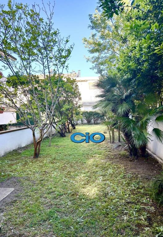 casa indipendente in vendita a Cervia in zona Milano Marittima