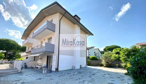 casa indipendente in vendita a Cervia