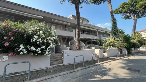 appartamento in vendita a Cervia in zona Pinarella