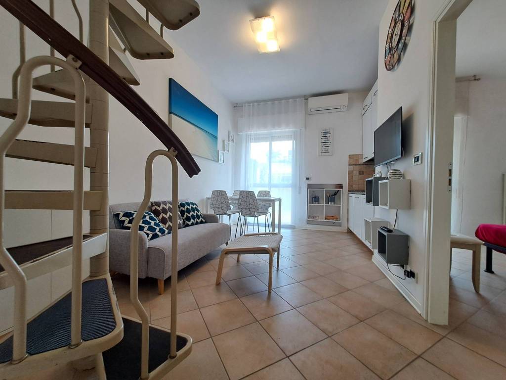 appartamento in vendita a Cervia in zona Milano Marittima