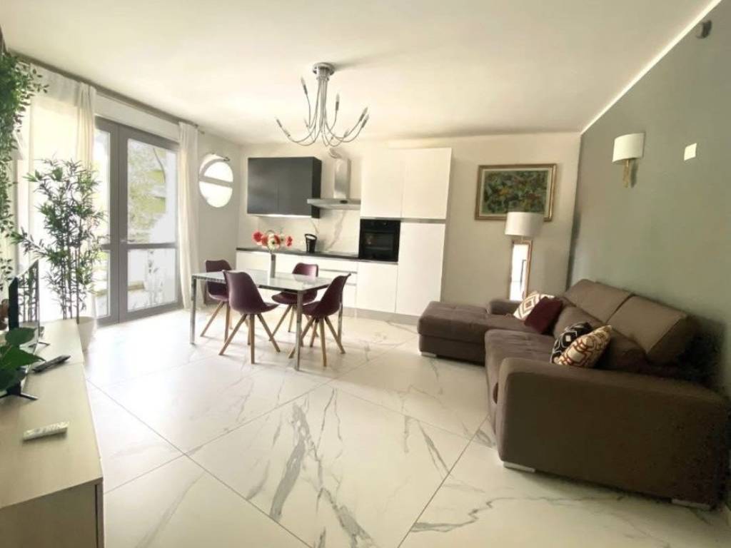 appartamento in vendita a Cervia in zona Milano Marittima