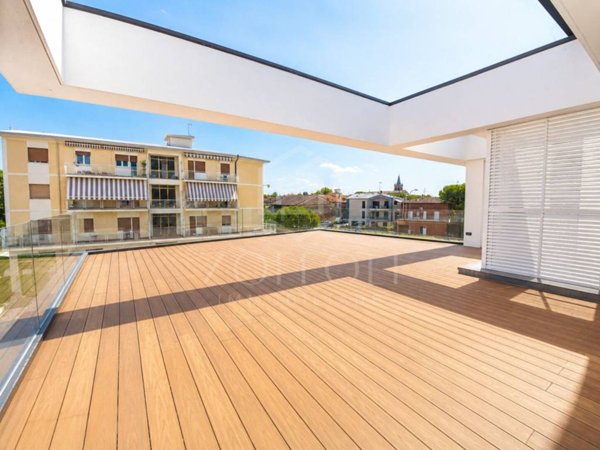 appartamento in vendita a Cervia in zona Milano Marittima