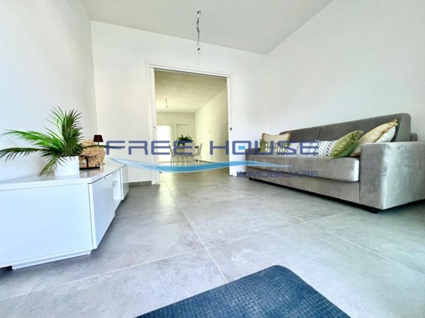 appartamento in vendita a Cervia in zona Pinarella