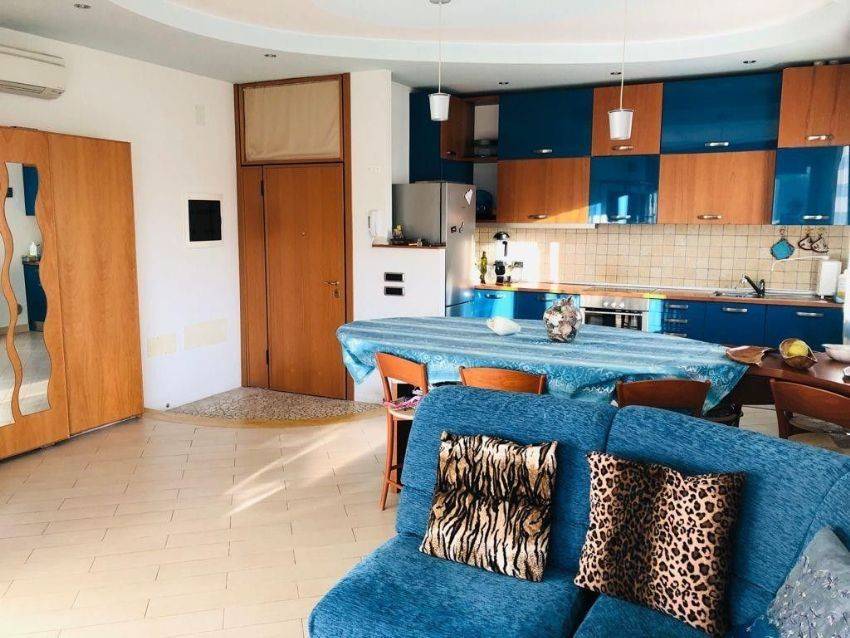 appartamento in vendita a Cervia in zona Milano Marittima