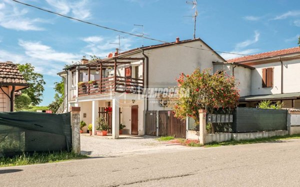 appartamento in vendita a Cervia in zona Milano Marittima