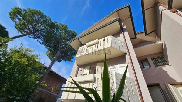 appartamento in vendita a Cervia in zona Milano Marittima