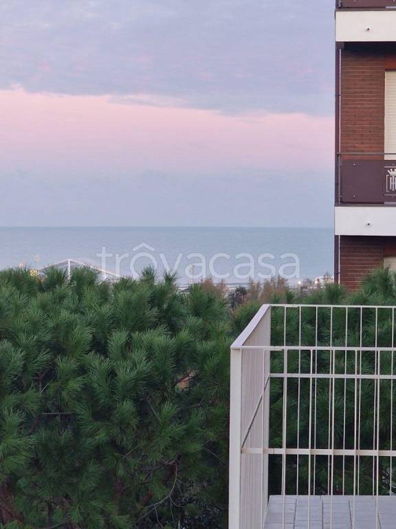 appartamento in vendita a Cervia in zona Milano Marittima