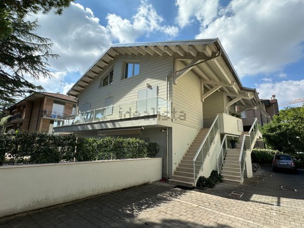 appartamento in vendita a Cervia in zona Milano Marittima