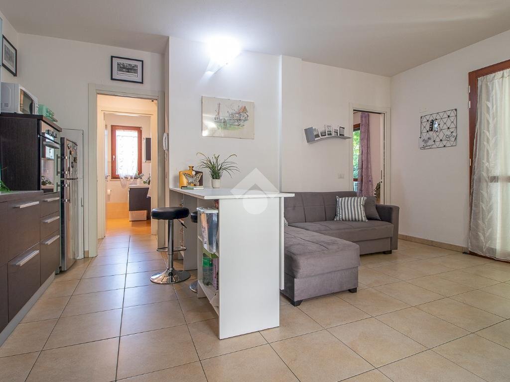 appartamento in vendita a Cervia in zona Pinarella